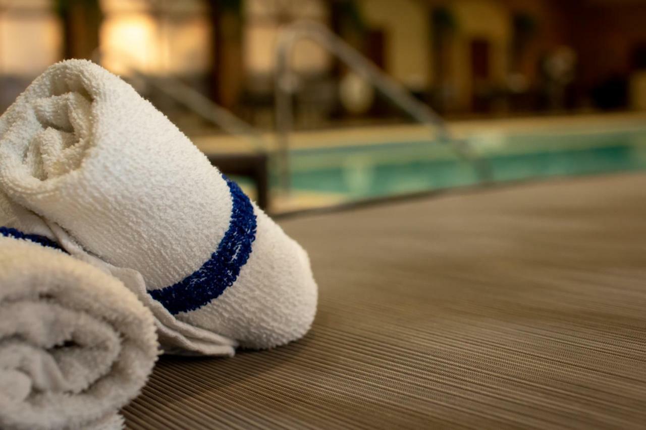 Radisson Hotel And Conference Center 폰더랙 외부 사진