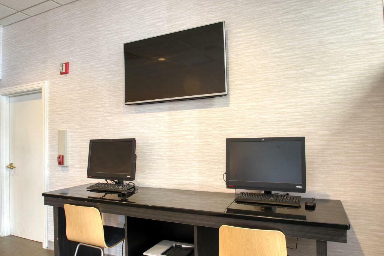 Radisson Hotel And Conference Center 폰더랙 외부 사진