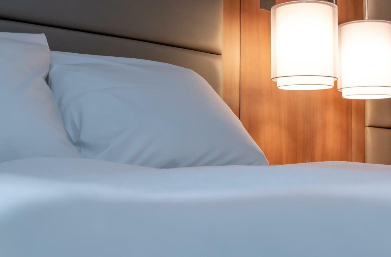 Radisson Hotel And Conference Center 폰더랙 외부 사진